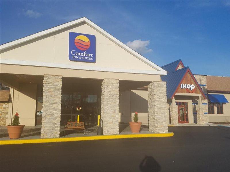 Quality Inn & Suites Bel Air I-95 Exit 77A Buitenkant foto