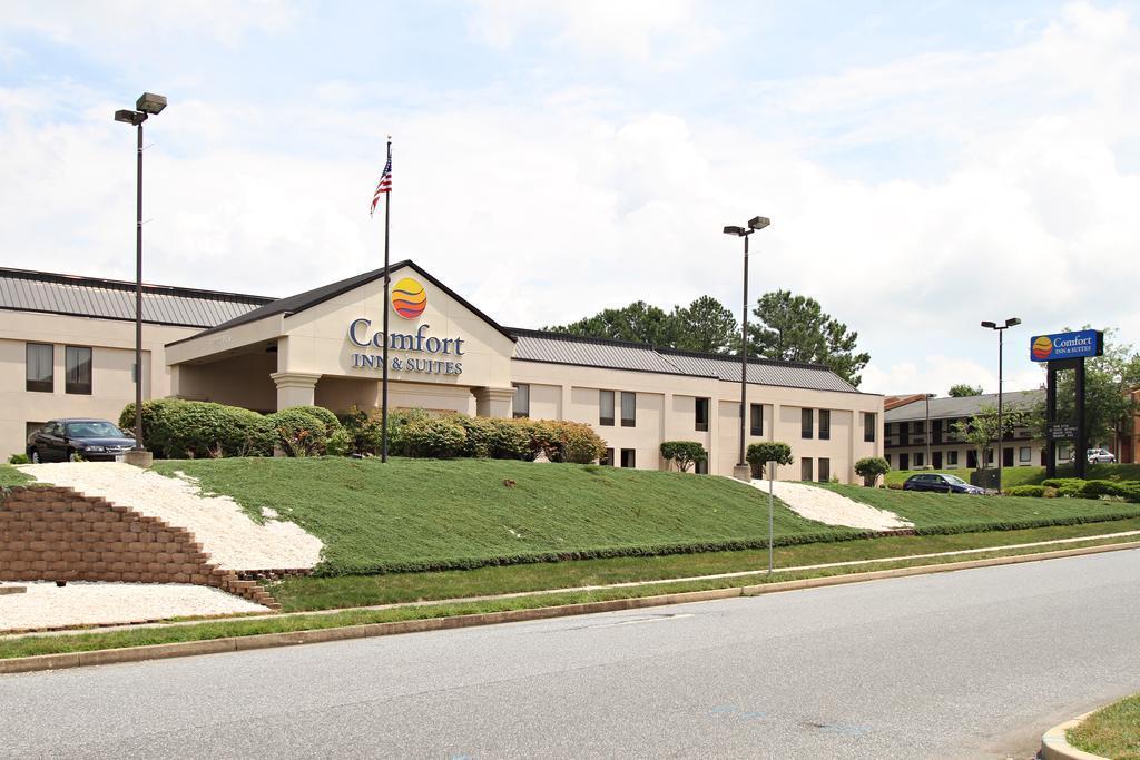 Quality Inn & Suites Bel Air I-95 Exit 77A Buitenkant foto