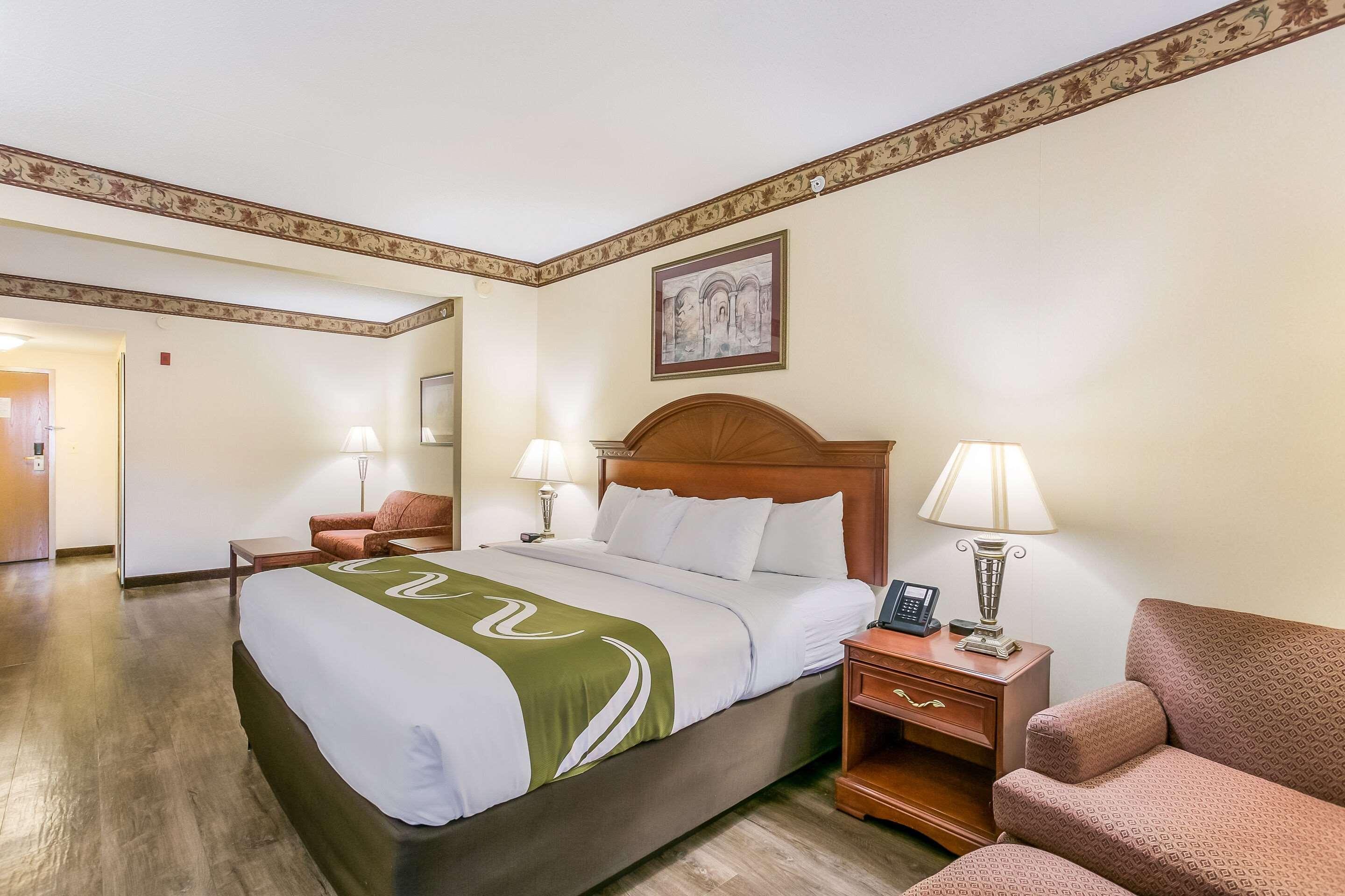 Quality Inn & Suites Bel Air I-95 Exit 77A Buitenkant foto