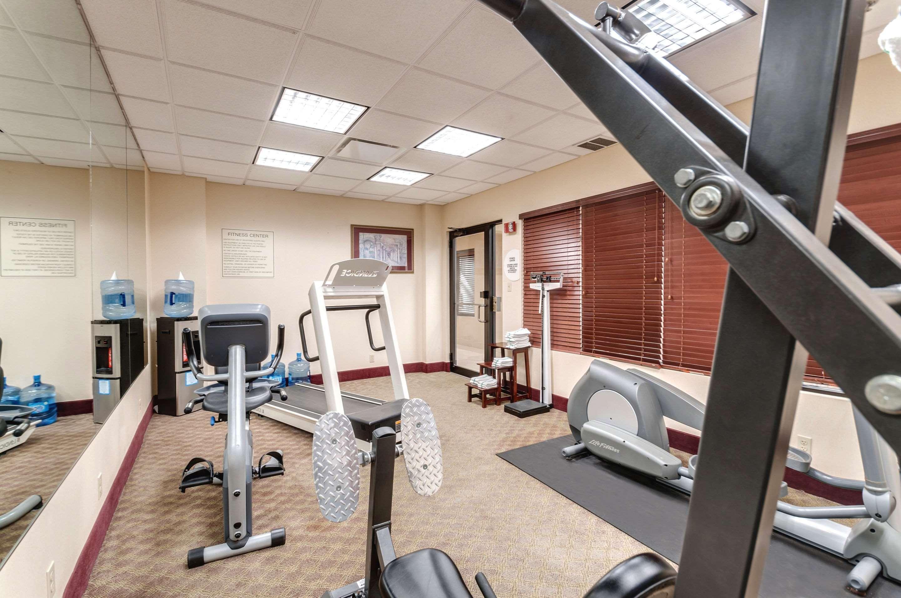 Quality Inn & Suites Bel Air I-95 Exit 77A Buitenkant foto