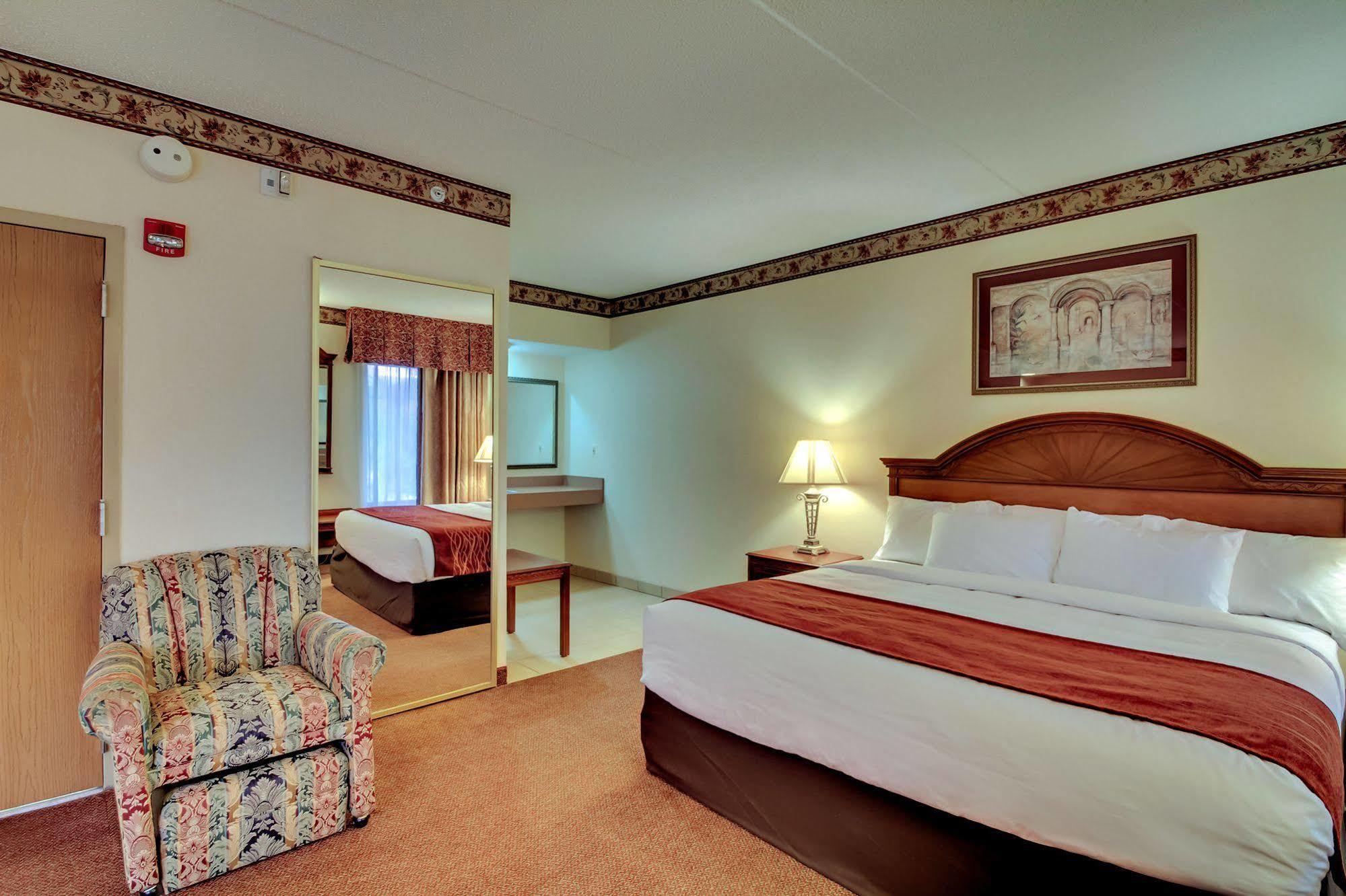 Quality Inn & Suites Bel Air I-95 Exit 77A Buitenkant foto