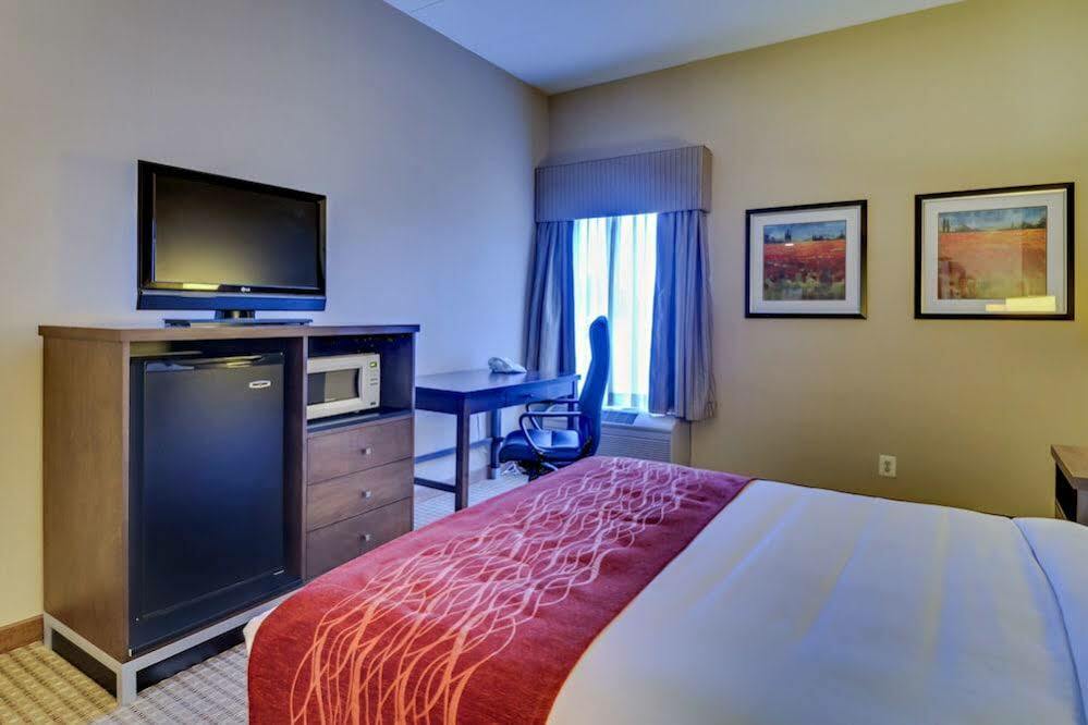 Quality Inn & Suites Bel Air I-95 Exit 77A Buitenkant foto